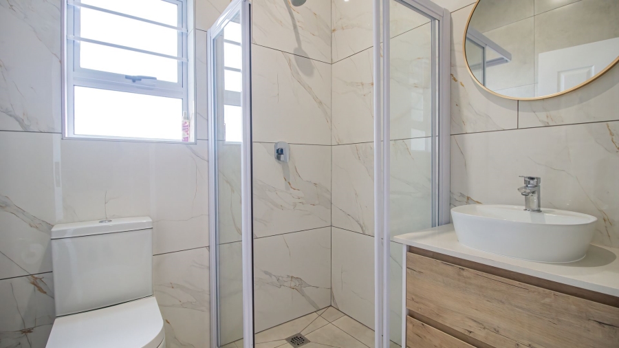 4 Bedroom Property for Sale in Country Club Western Cape